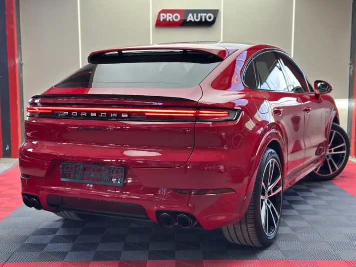 PORSCHE CAYENNE S COUPE E-HYBRID