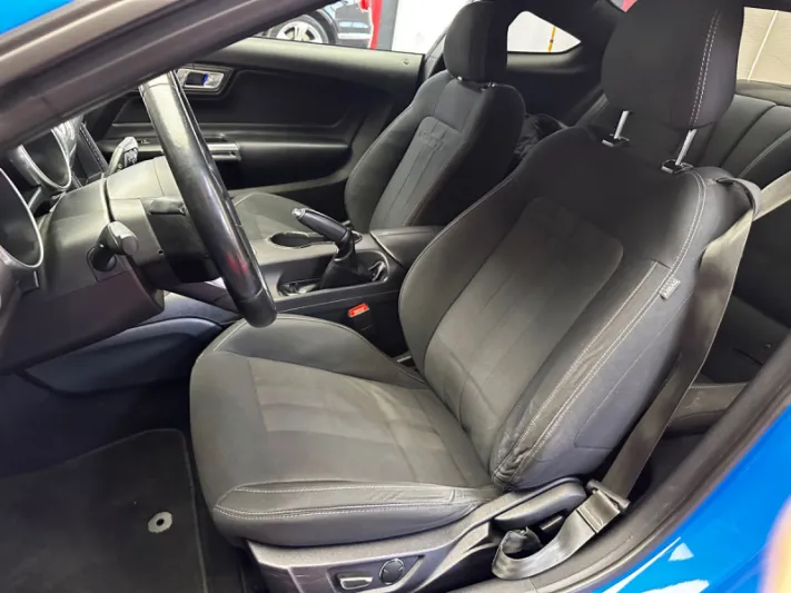 FORD MUSTANG GT 2021