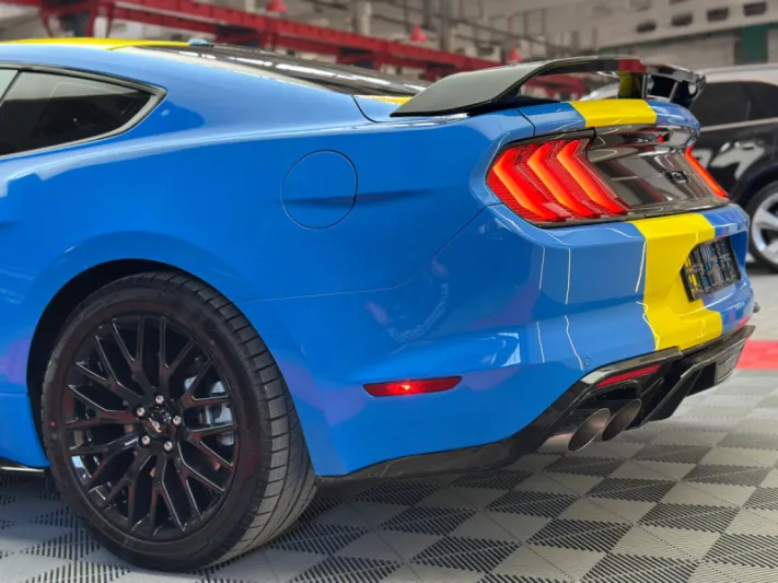 FORD MUSTANG GT 2021