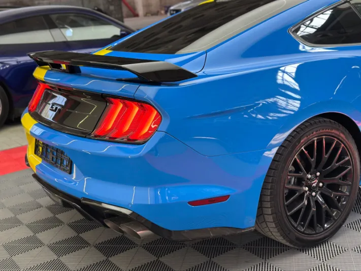 FORD MUSTANG GT 2021