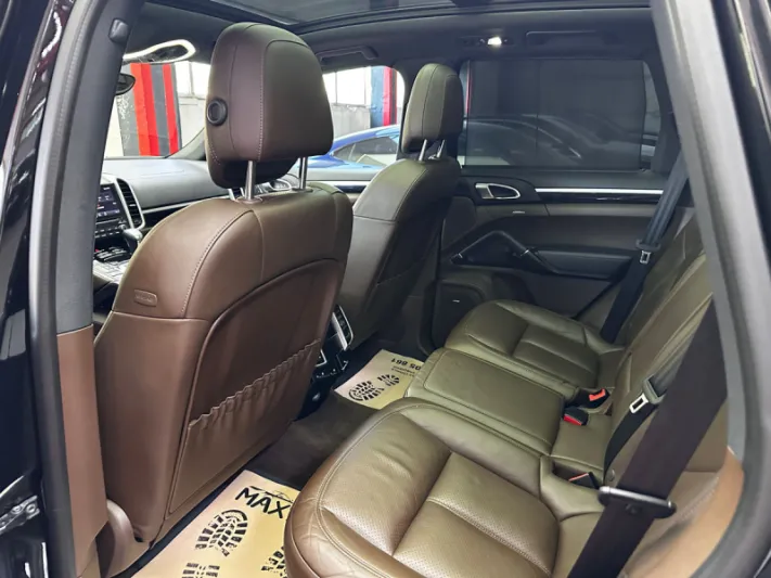 PORSCHE CAYENNE S E-HYBRID 2017