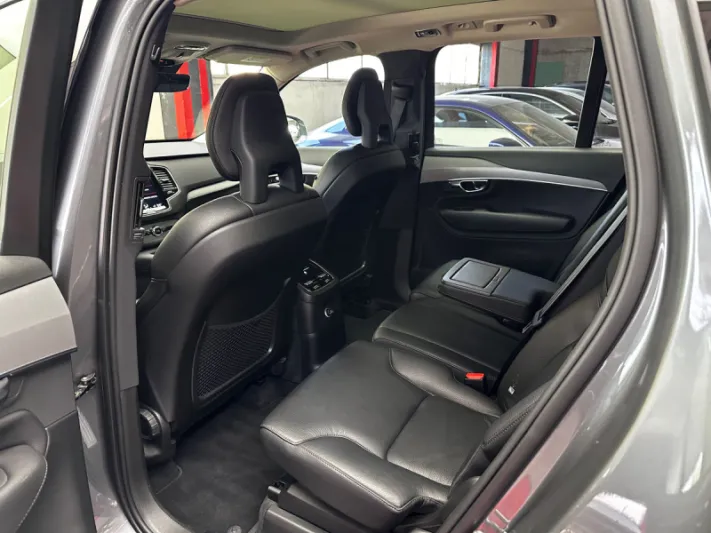 VOLVO XC90 T8 2020
