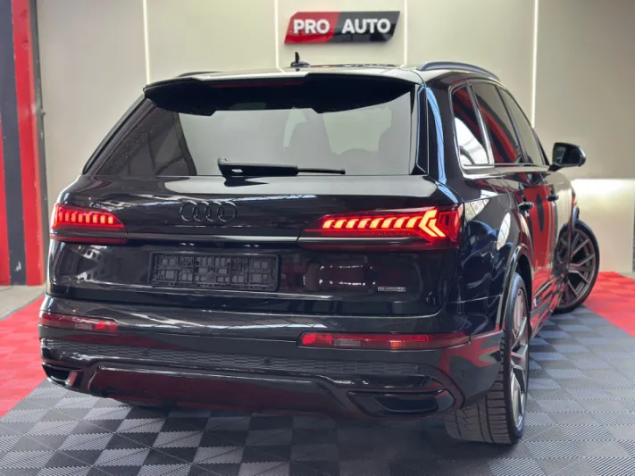 AUDI Q7 60 TFSIe