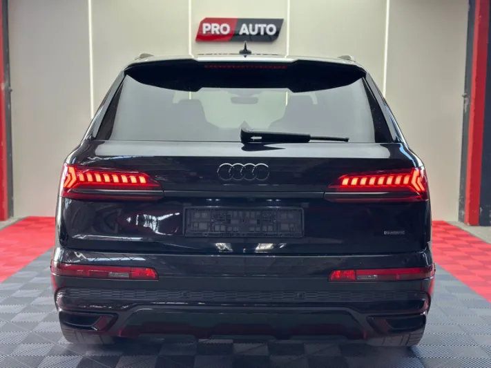 AUDI Q7 60 TFSIe