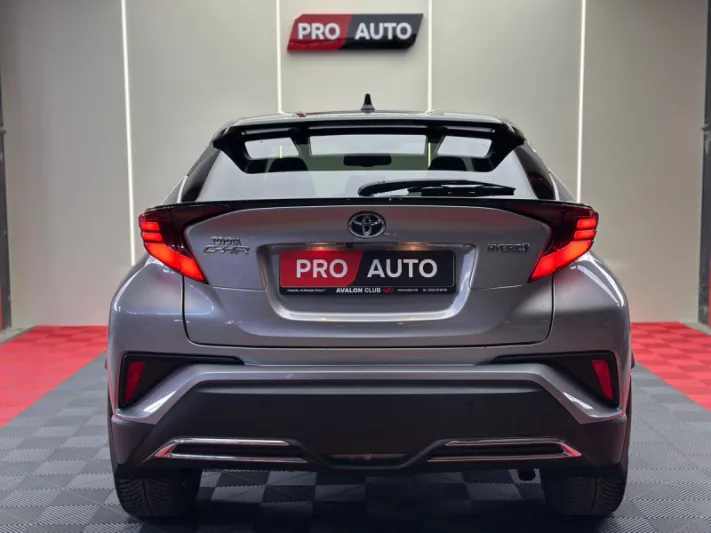 TOYOTA C-HR 2020