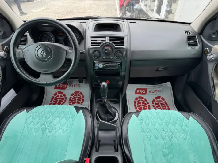2005 Renault Megane
