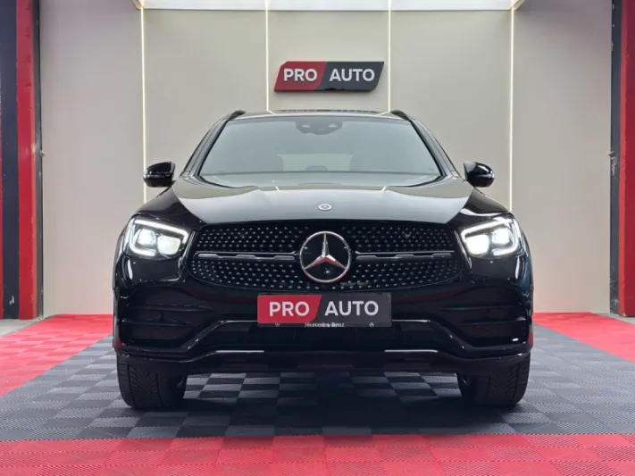 Mercedes-Benz GLC300e 2020