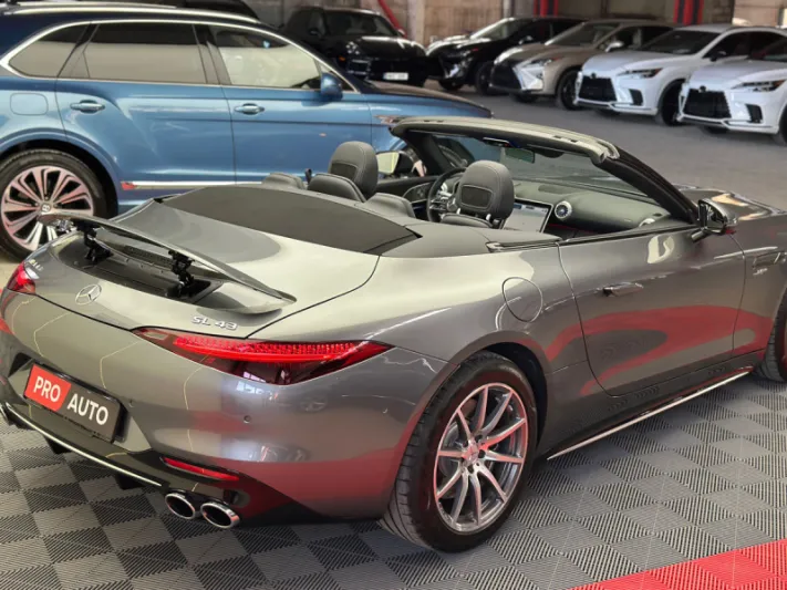 Mercedes-Benz SL43 AMG 2024