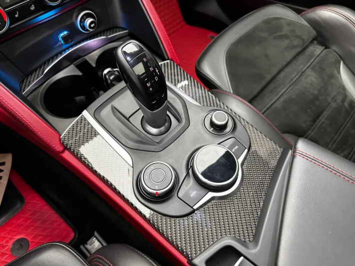 ALFA ROMEO STELVIO QUADRIFOGLIO