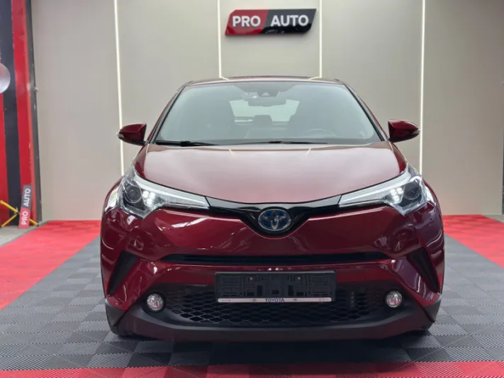 TOYOTA C-HR 2019