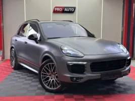 PORSCHE CAYENNE 2015