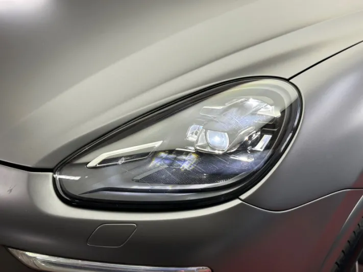 PORSCHE CAYENNE 2015