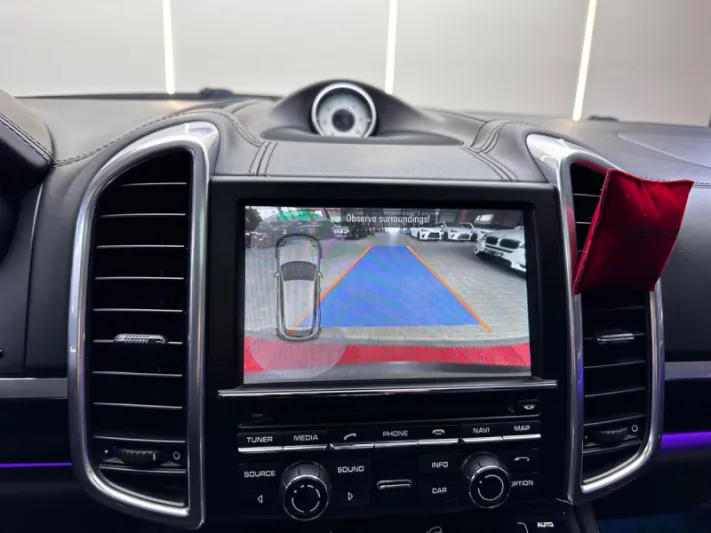 PORSCHE CAYENNE 2015