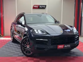 PORSCHE CAYENNE 2024