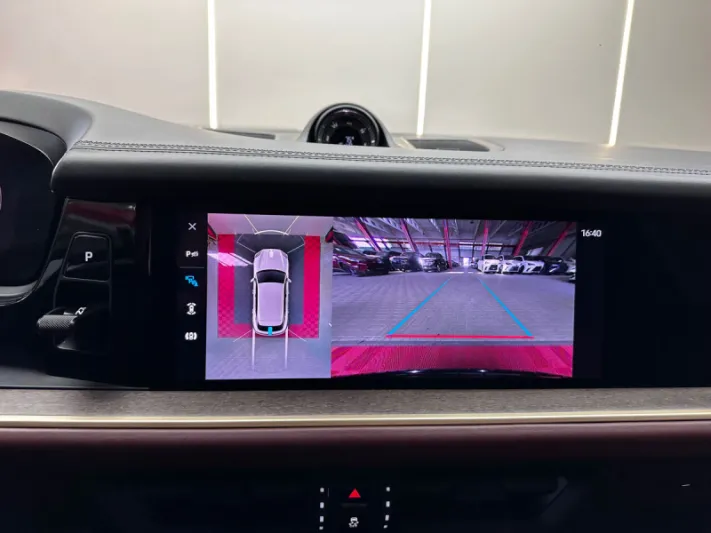 PORSCHE CAYENNE 2024