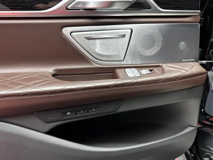 BMW 750d G12 2020