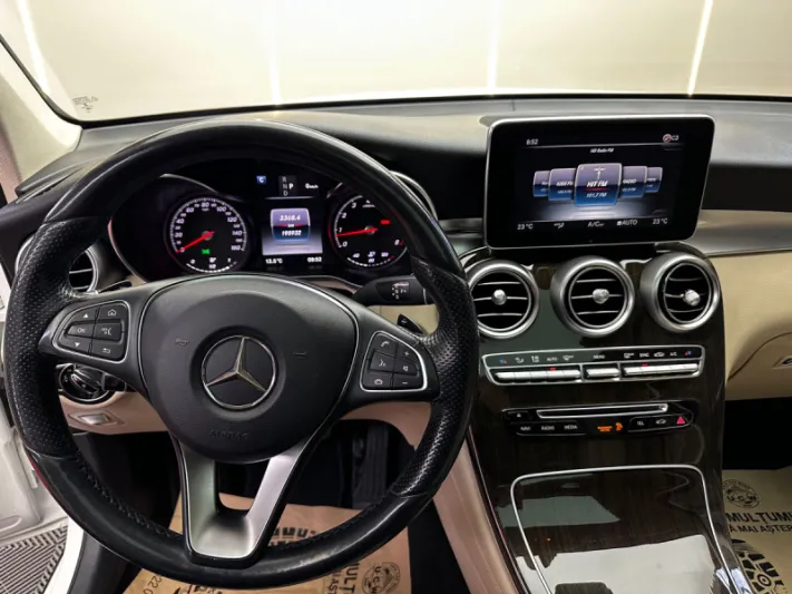 Mercedes-Benz GLC 300 2016