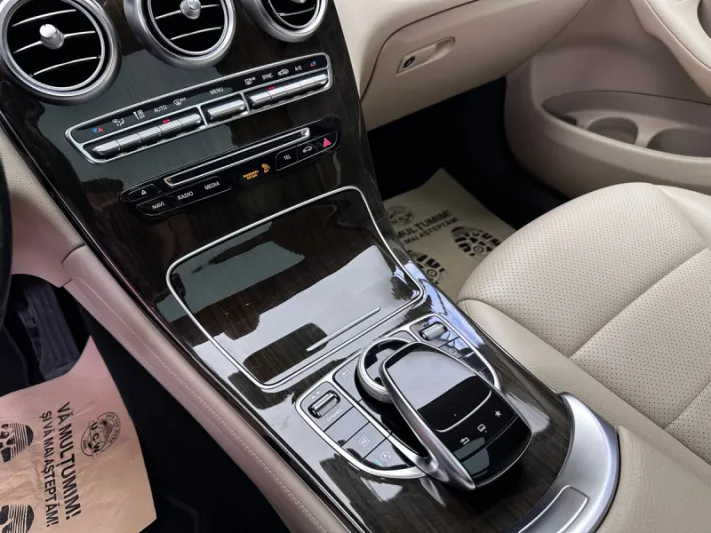 Mercedes-Benz GLC 300 2016