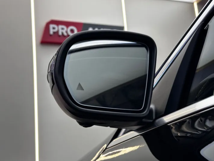 Mercedes-Benz C300 4MATIC 2016