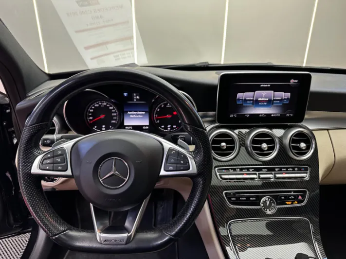 Mercedes-Benz C300 4MATIC 2016