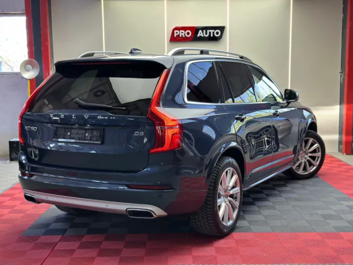 VOLVO XC90 D5 2018