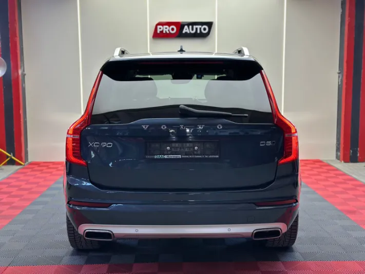 VOLVO XC90 D5 2018