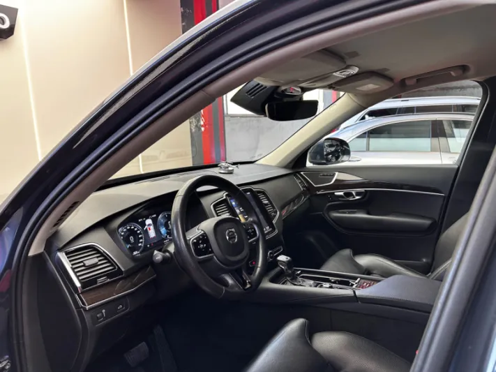 VOLVO XC90 D5 2018
