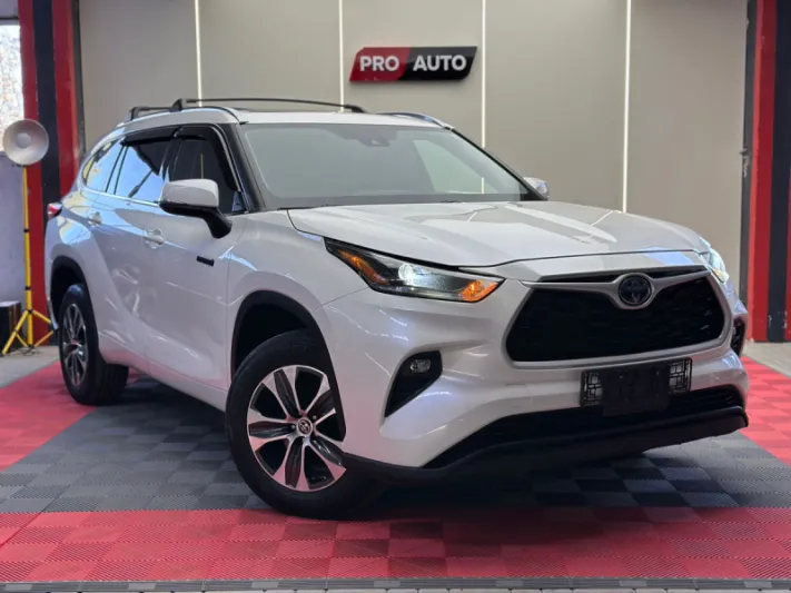 TOYOTA HIGHLANDER 2021