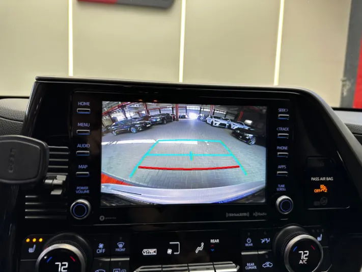 TOYOTA HIGHLANDER 2021