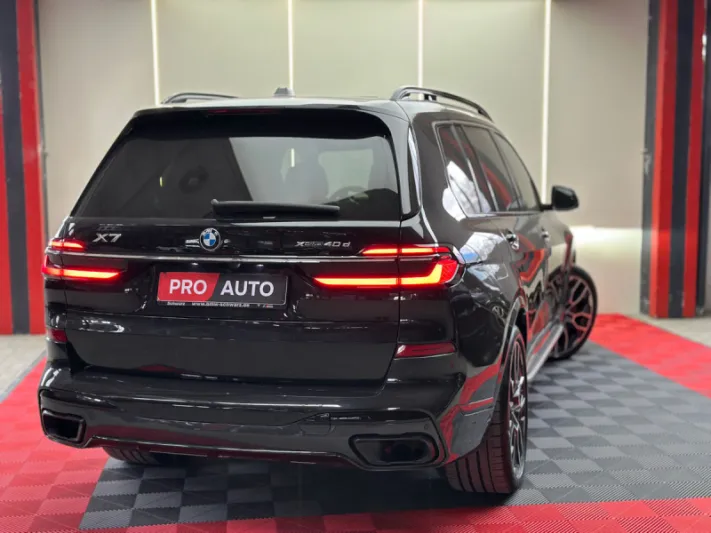 BMW X7 40d 2023