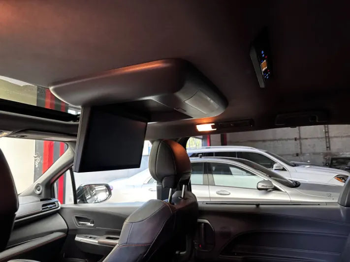 TOYOTA SIENNA 2023