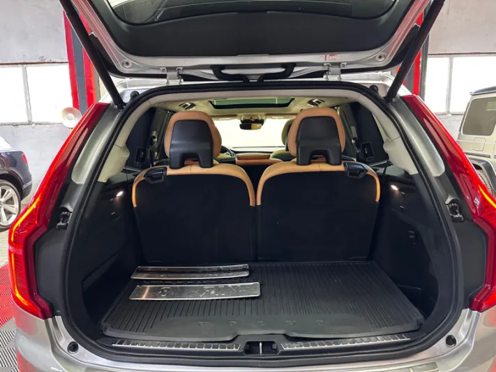 VOLVO XC90 T6 2015