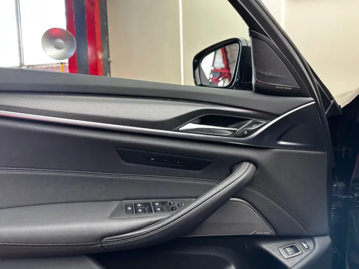 BMW 530e G30 2021