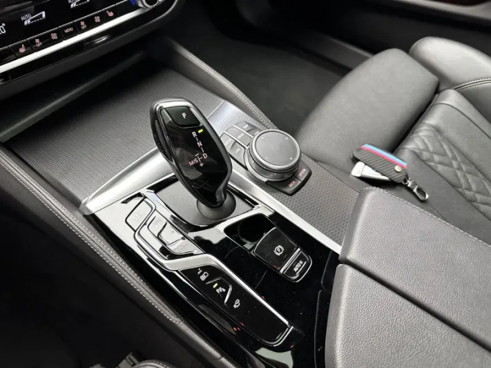 BMW 530e G30 2021
