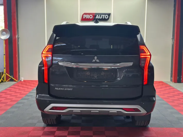 MITSUBISHI PAJERO SPORT 2021