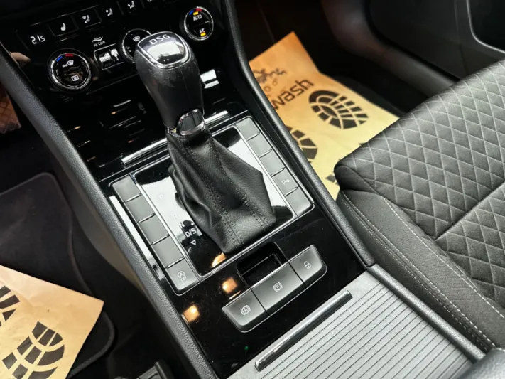 SKODA SUPERB 2018