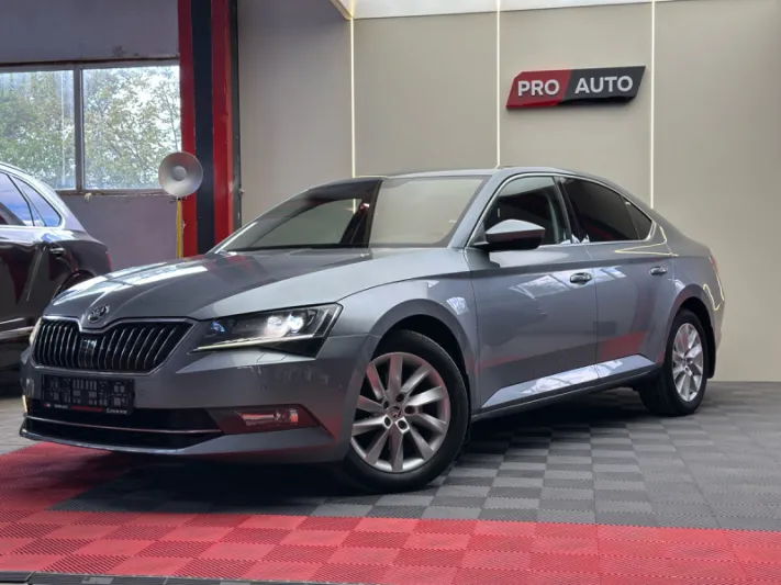 SKODA SUPERB 2018