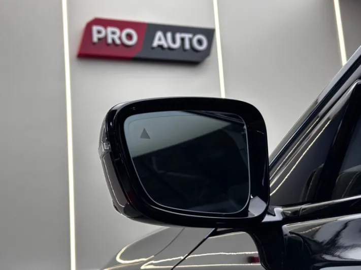 BMW 740Li G12 2021
