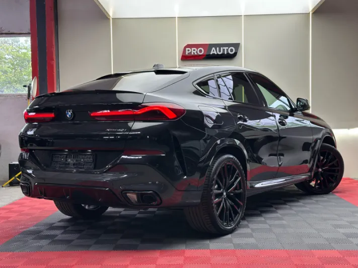 BMW X6 G06 40i 2024