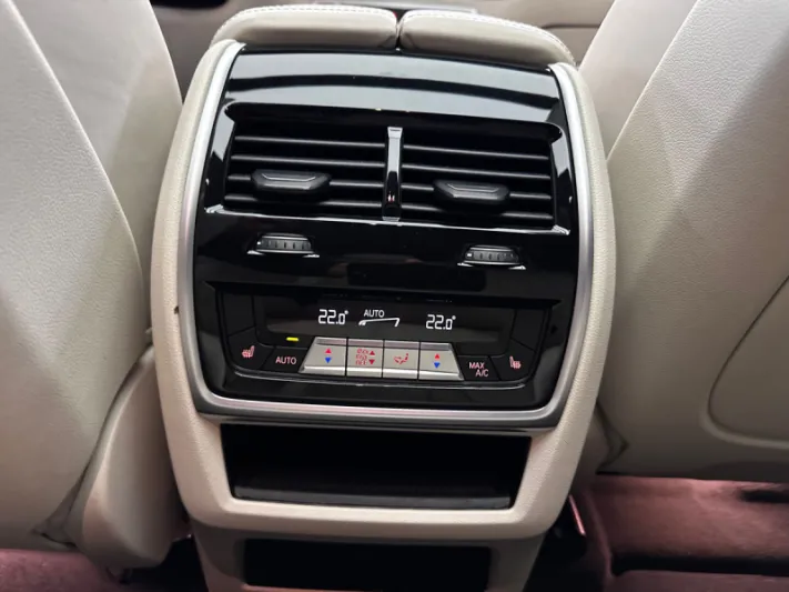 BMW X6 G06 40i 2024