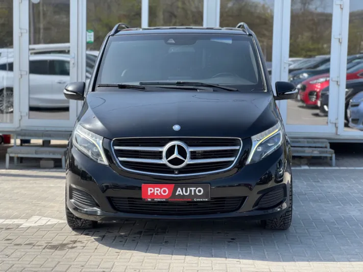 Mercedes V-Class