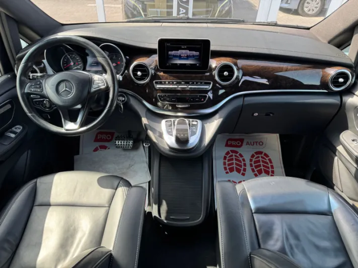 Mercedes V-Class
