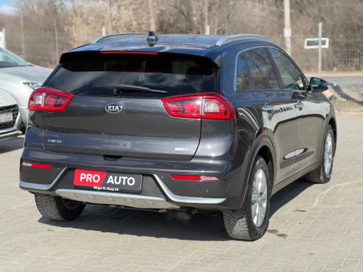 2016 Kia Niro