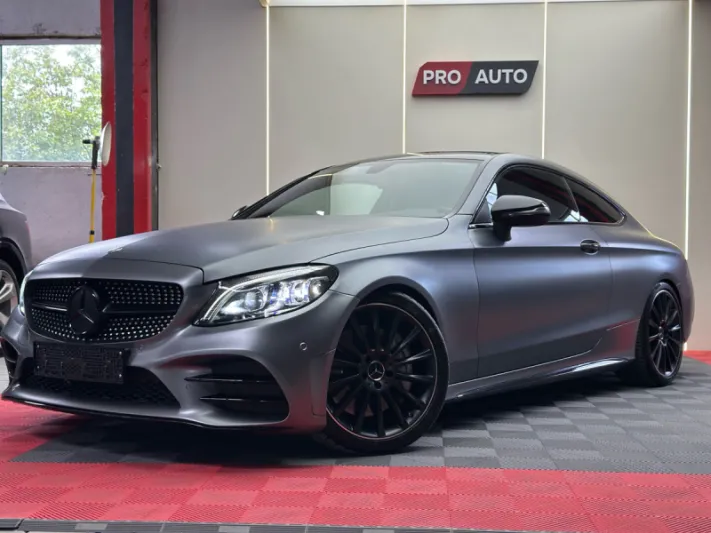 Mercedes-Benz AMG C43 COUPE 2019