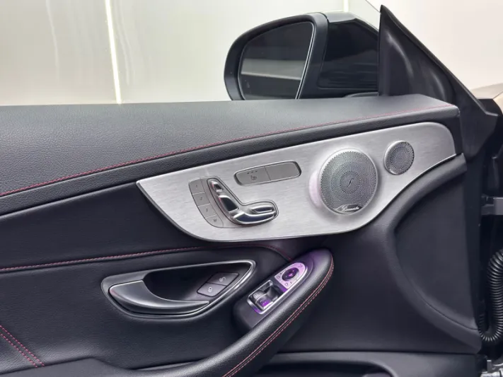 Mercedes-Benz AMG C43 COUPE 2019