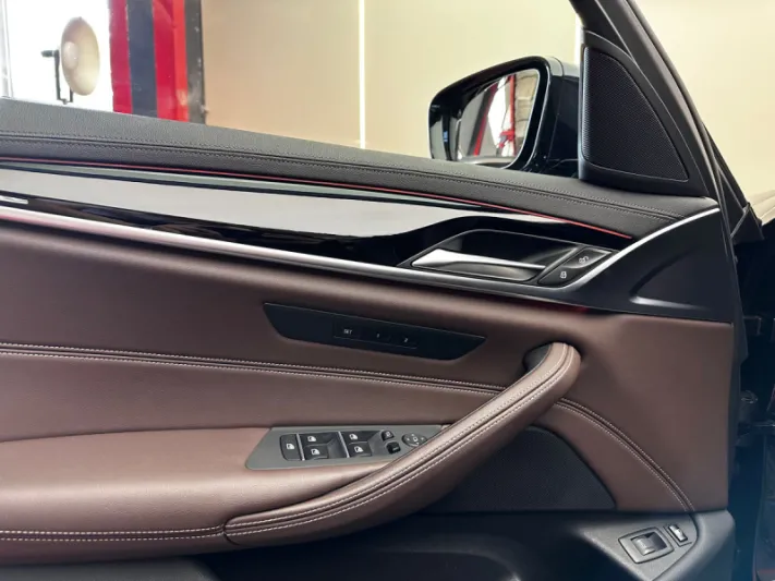 BMW 530e G30 2021