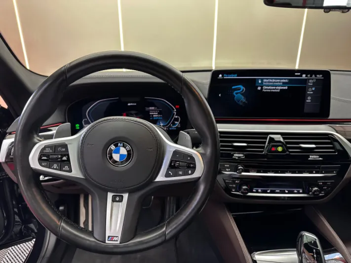 BMW 530e G30 2021