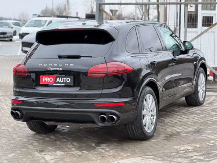 2017 Porsche Cayenne