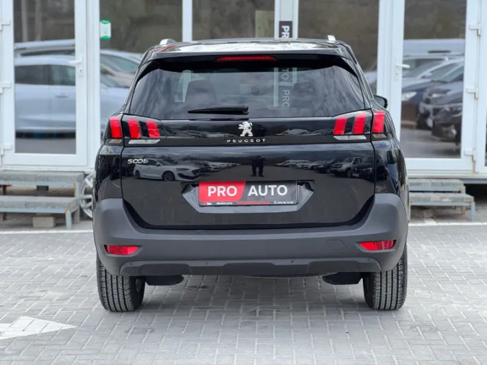 2018 Peugeot 5008