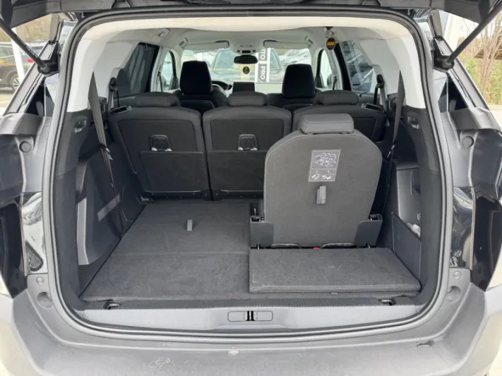 2018 Peugeot 5008